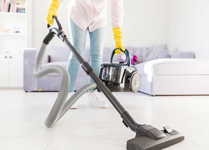 //benandycleanings.com/wp-content/uploads/2017/02/Service_Vacuuming.jpg